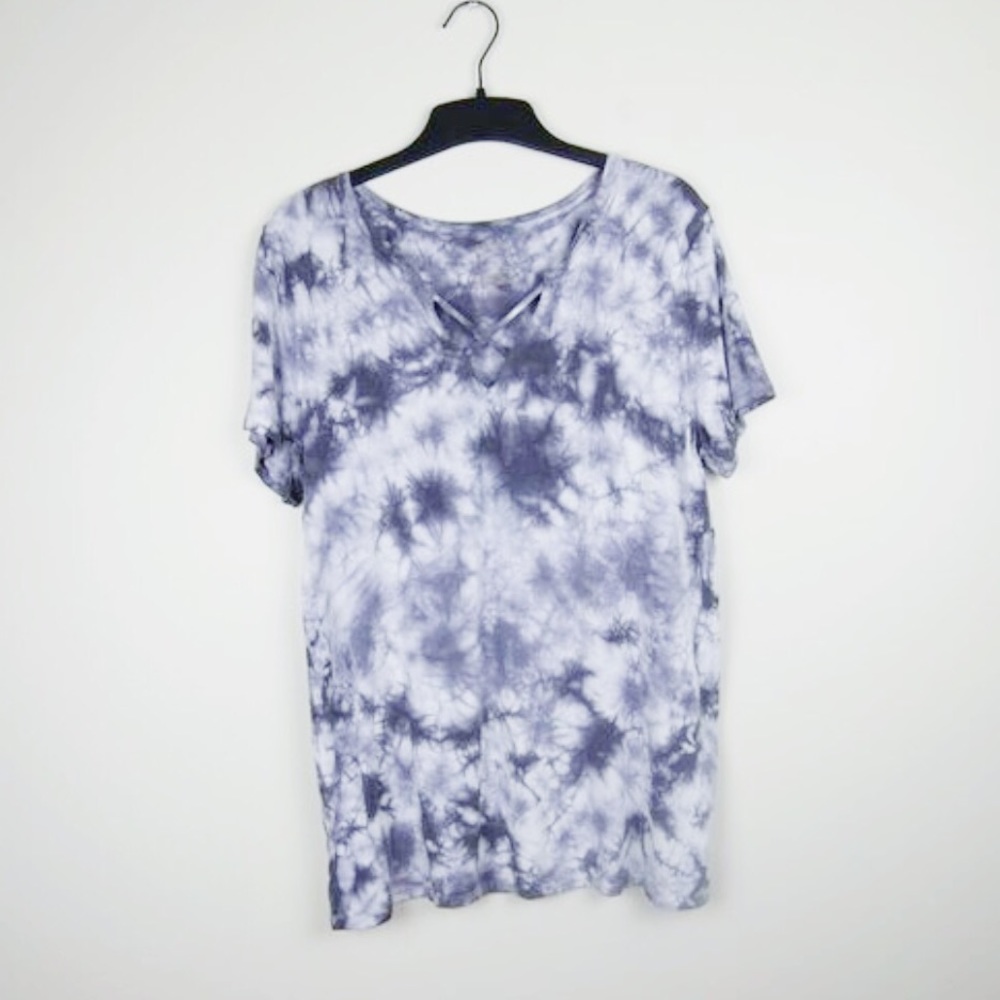 🔥black and white tie dye cutout t shirt size L